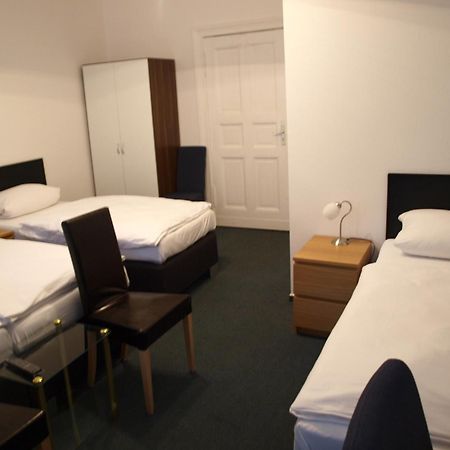 Hotel-Pension Dorma Берлин Экстерьер фото